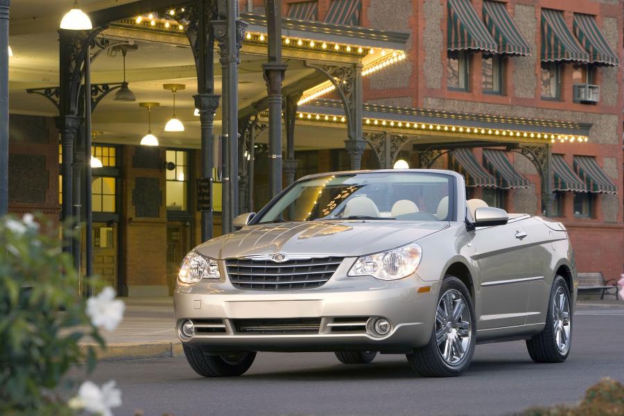  Chrysler Sebring Convertible 2008 года  (фото 24 из 150)